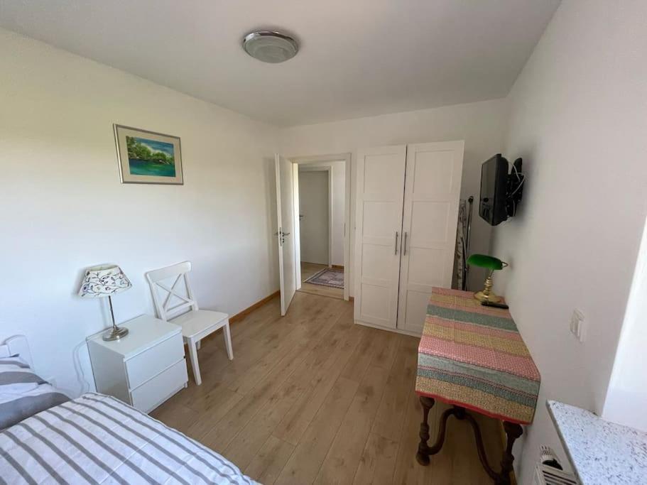 Charmante Ferienwohnung In Idyllischer Lage Єфер Екстер'єр фото