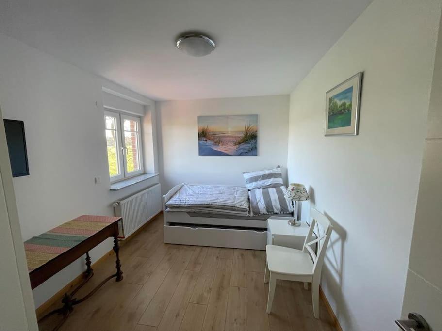 Charmante Ferienwohnung In Idyllischer Lage Єфер Екстер'єр фото